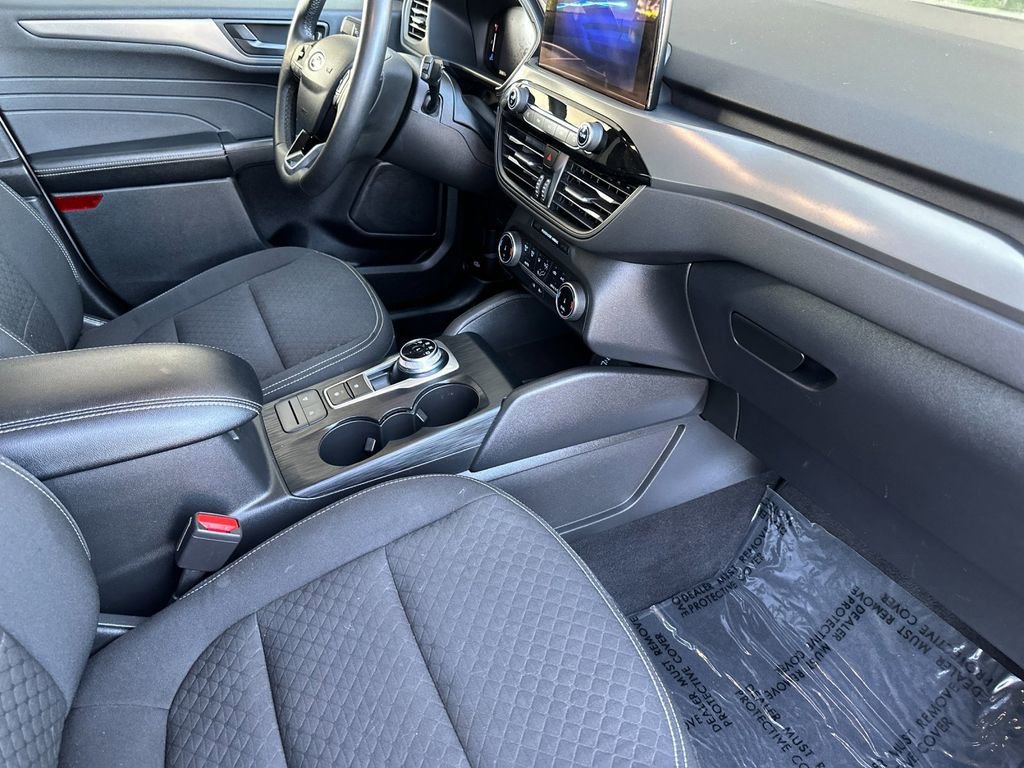 Certified 2023 Ford Escape Active FWD image 15