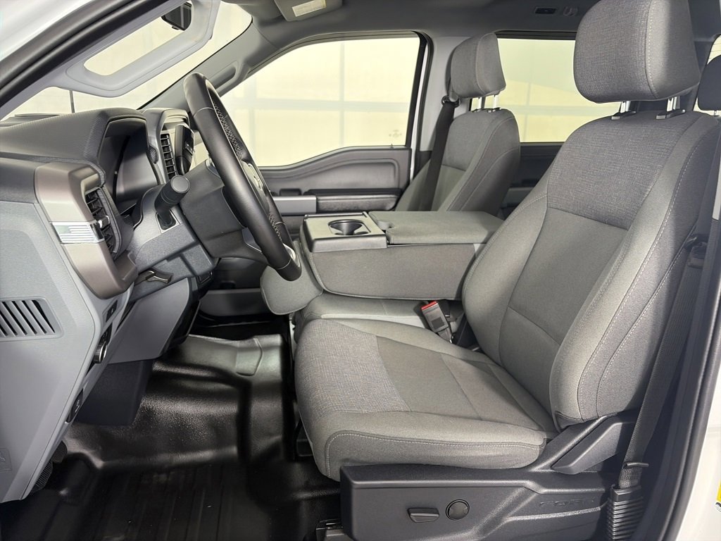 Certified 2025 Ford F150 XLT w/ Equipment Group 301A Standard image 11