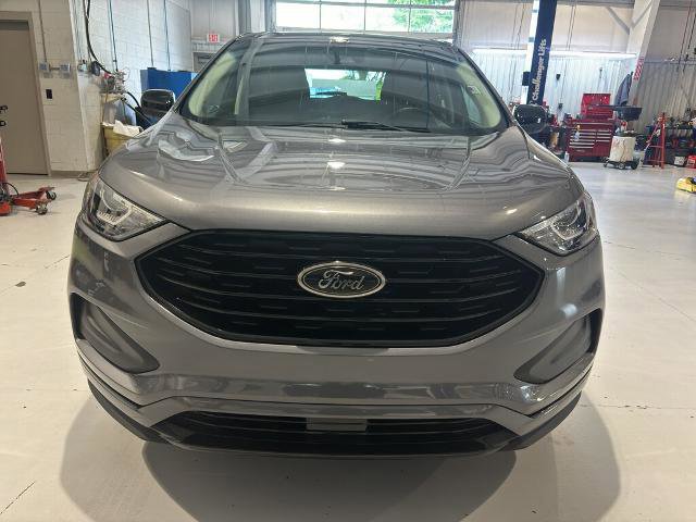 Certified 2022 Ford Edge SE w/ Black Appearance Package AWD/4WD image 8