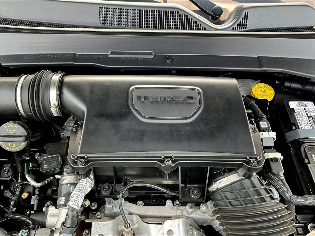 Used 2024 Jeep Compass Latitude AWD/4WD image 31