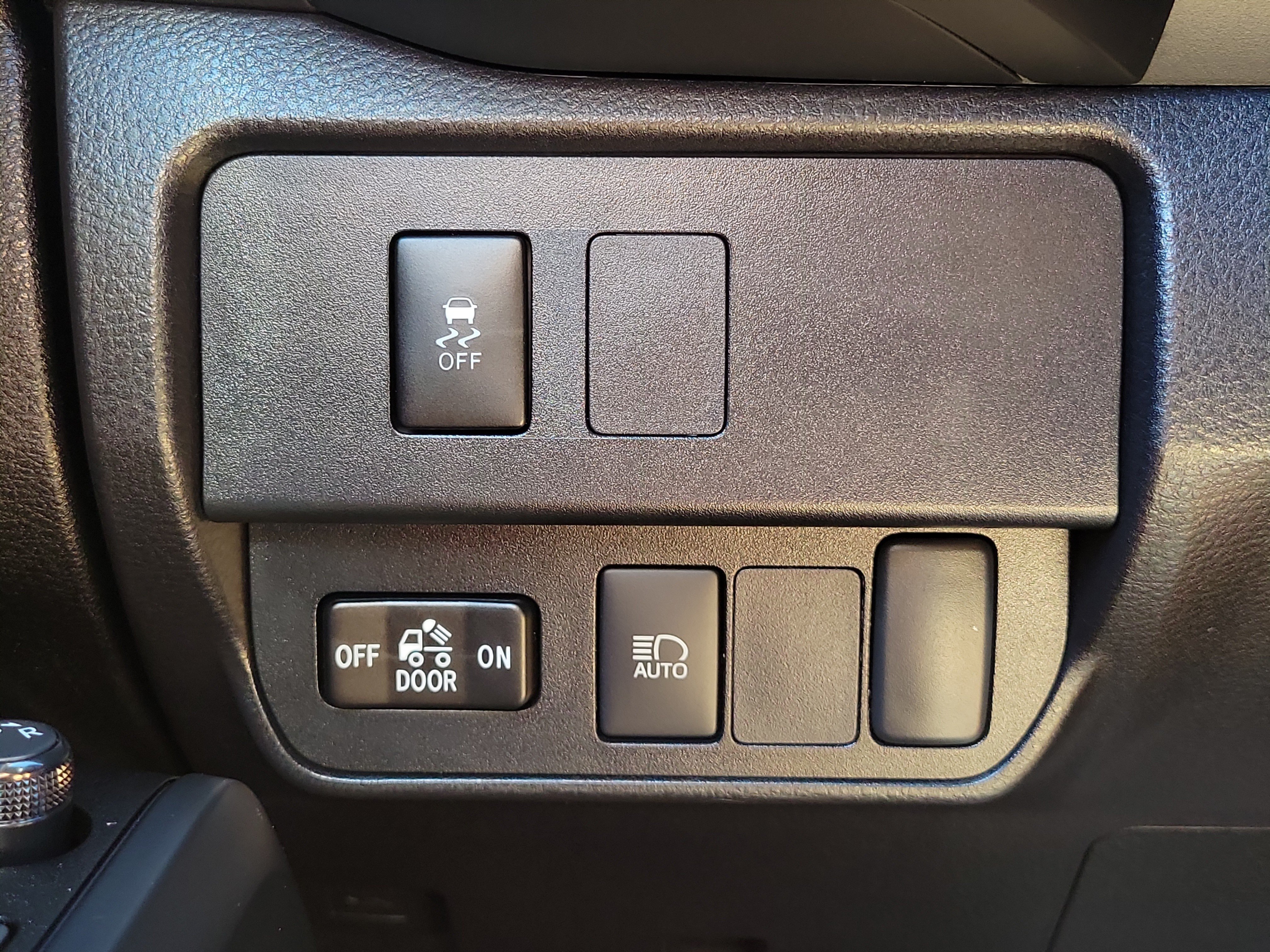 Used 2023 Toyota Tacoma SR AWD/4WD image 27