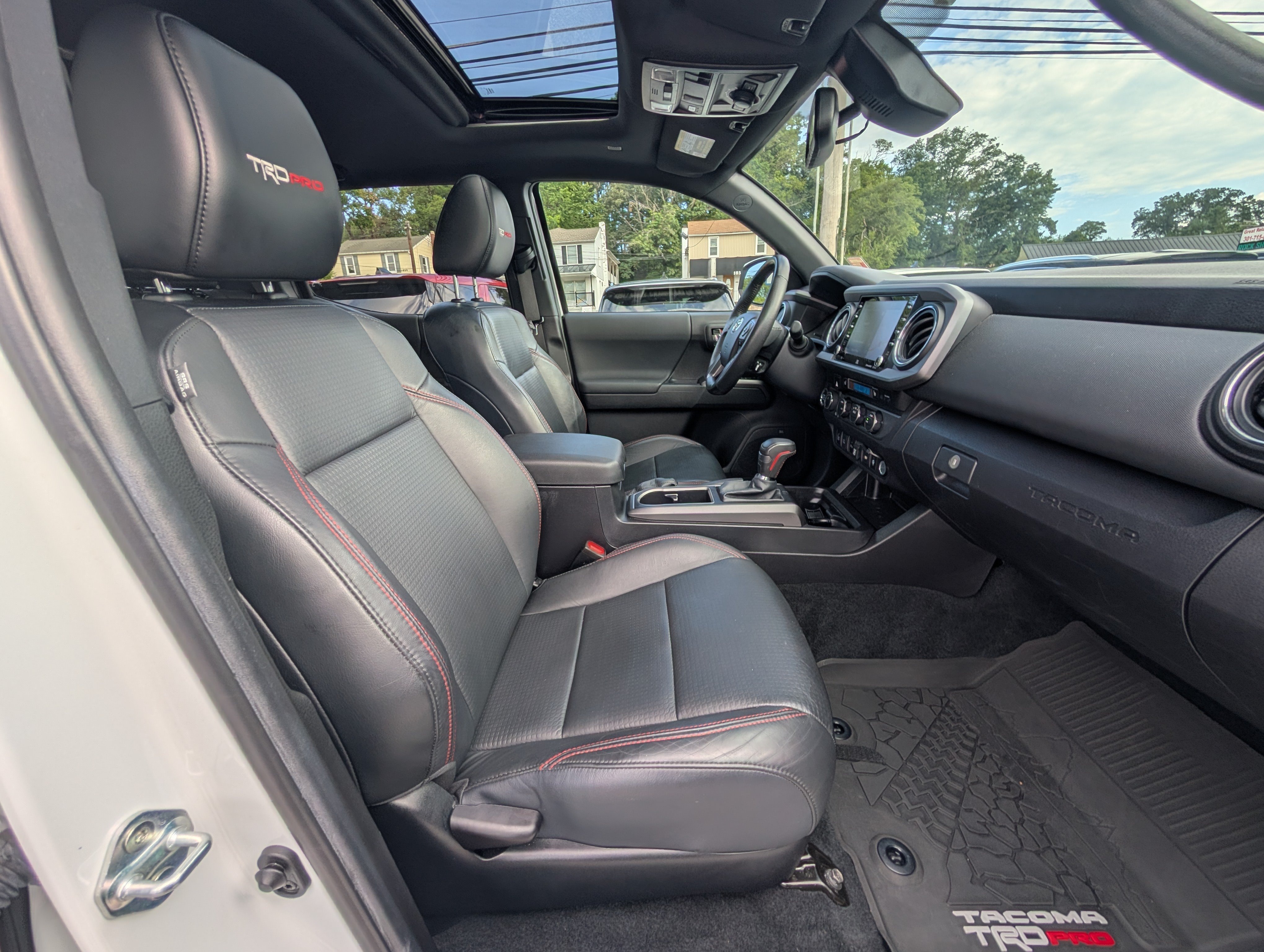 Used 2022 Toyota Tacoma TRD Pro AWD/4WD image 12