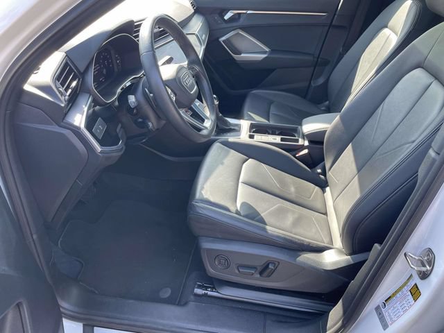 Used 2025 Audi Q3 2.0T Premium AWD/4WD image 7