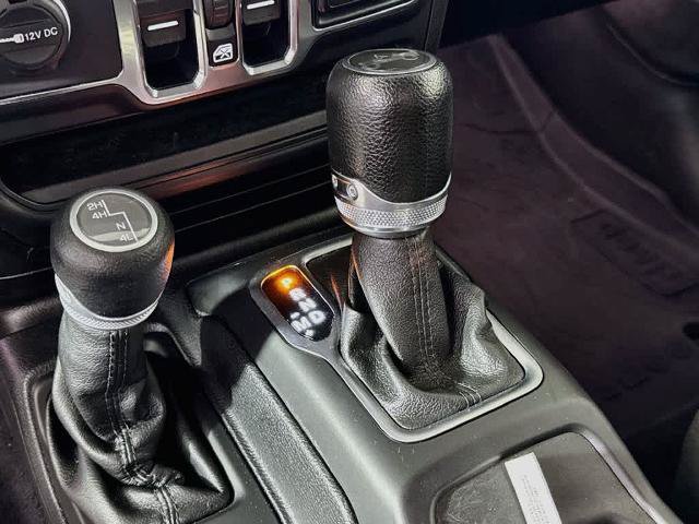 Used 2018 Jeep Wrangler Unlimited Sport S AWD/4WD image 18