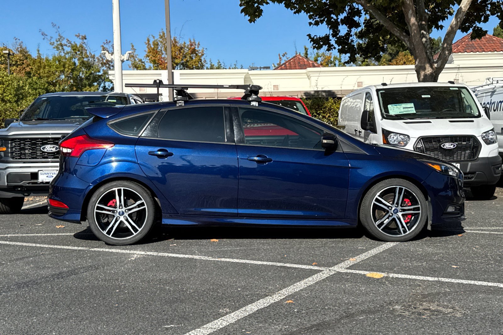 Certified 2017 Ford Focus ST w/ Equipment Group 401A FWD image 3