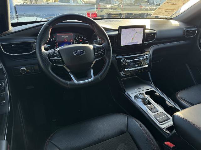 Certified 2022 Ford Explorer ST-Line w/ Class IV Trailer Tow Package image 17