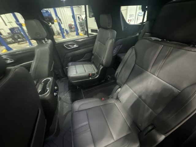 Used 2023 Chevrolet Tahoe RST w/ Luxury Package AWD/4WD image 30