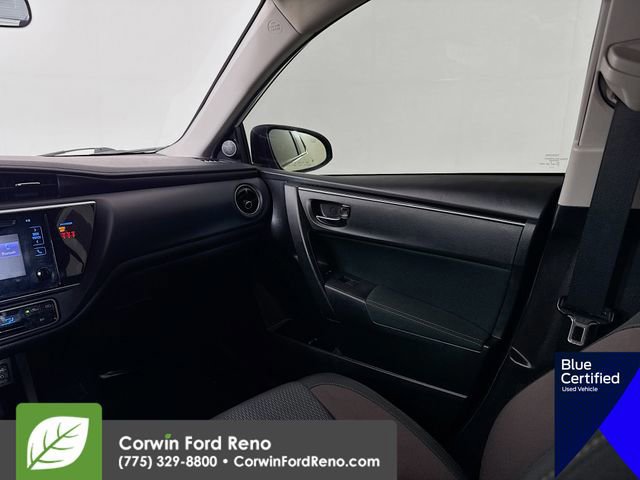 Used 2018 Toyota Corolla LE image 24