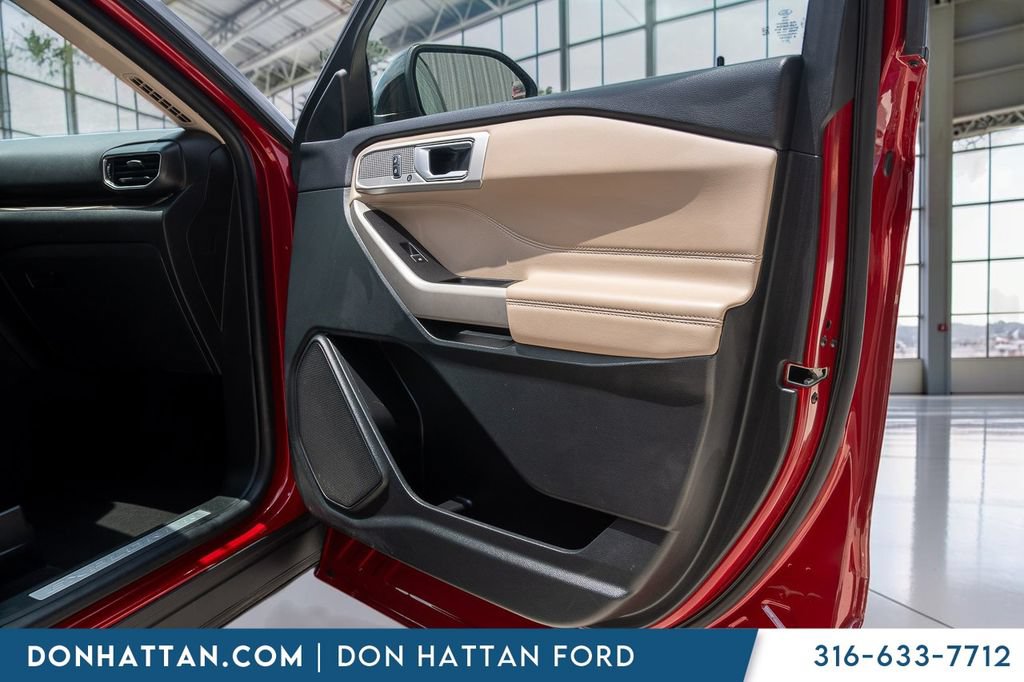 Certified 2023 Ford Explorer Limited AWD/4WD image 28