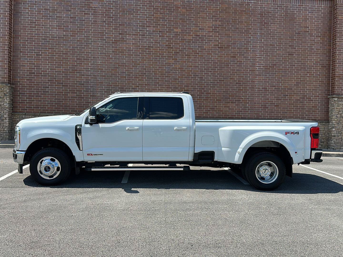 Certified 2024 Ford F350 Lariat w/ FX4 Off-Road Package AWD/4WD image 2