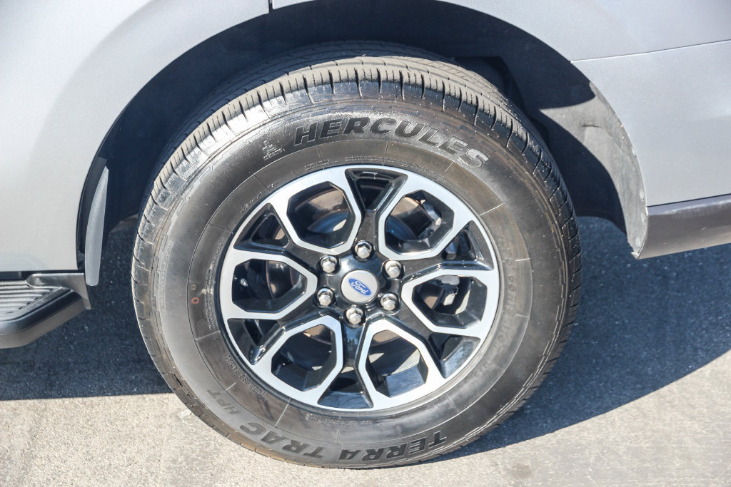Certified 2022 Ford Expedition XLT RWD image 12