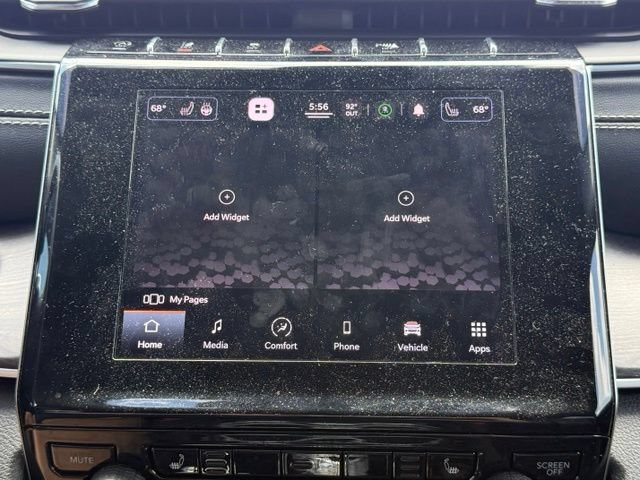 Used 2021 Jeep Grand Cherokee L Limited AWD/4WD image 23