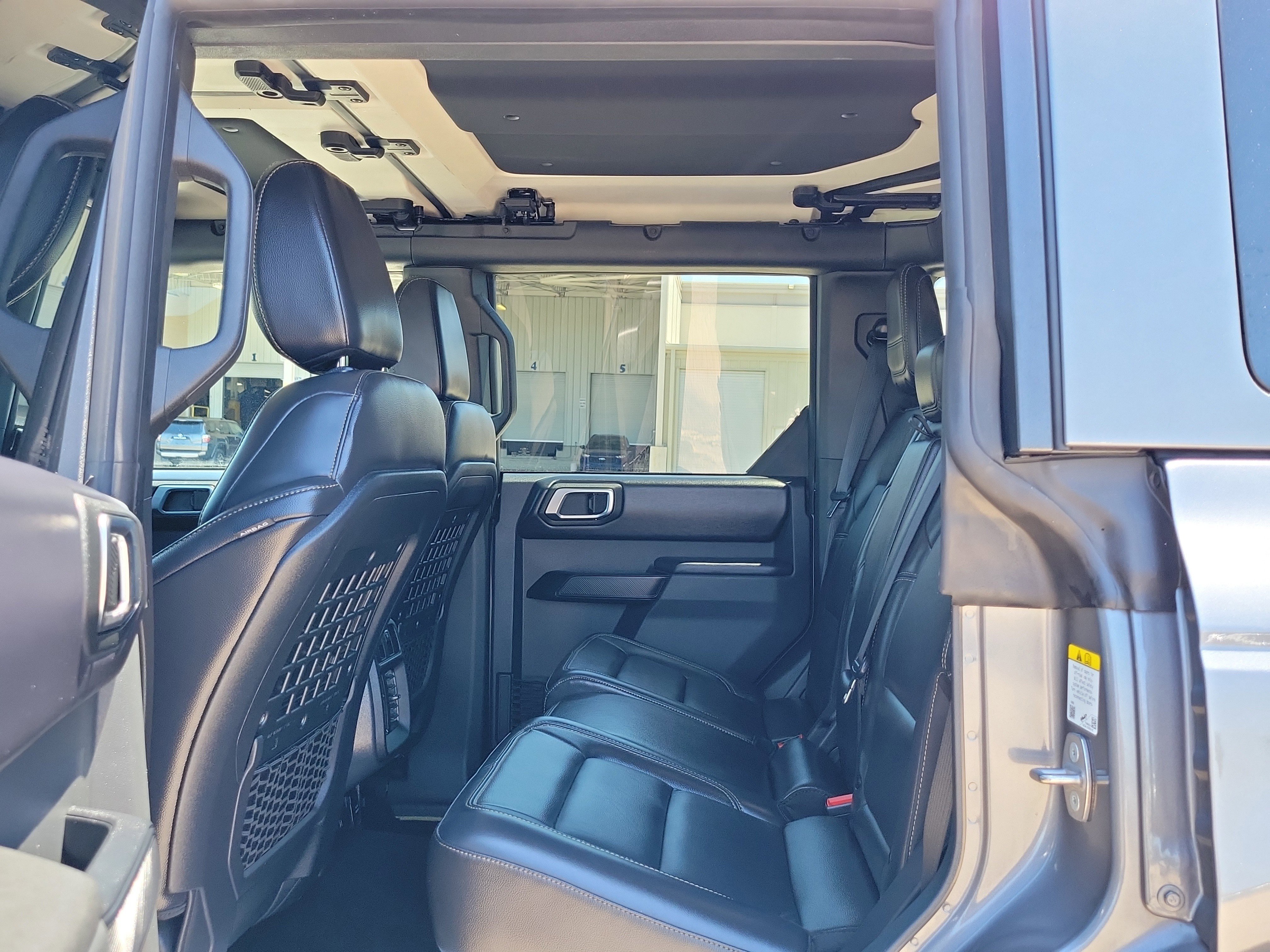 Certified 2025 Ford Bronco Badlands AWD/4WD image 12