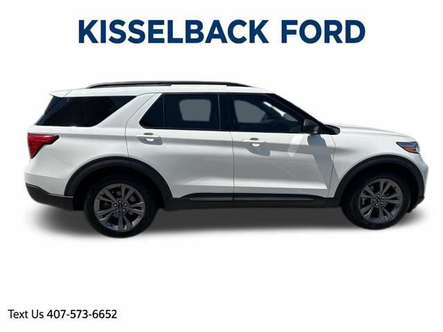 Certified 2021 Ford Explorer XLT w/ Equipment Group 202A RWD image 4