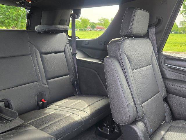 Used 2021 GMC Yukon Denali w/ Denali Premium Package AWD/4WD image 12