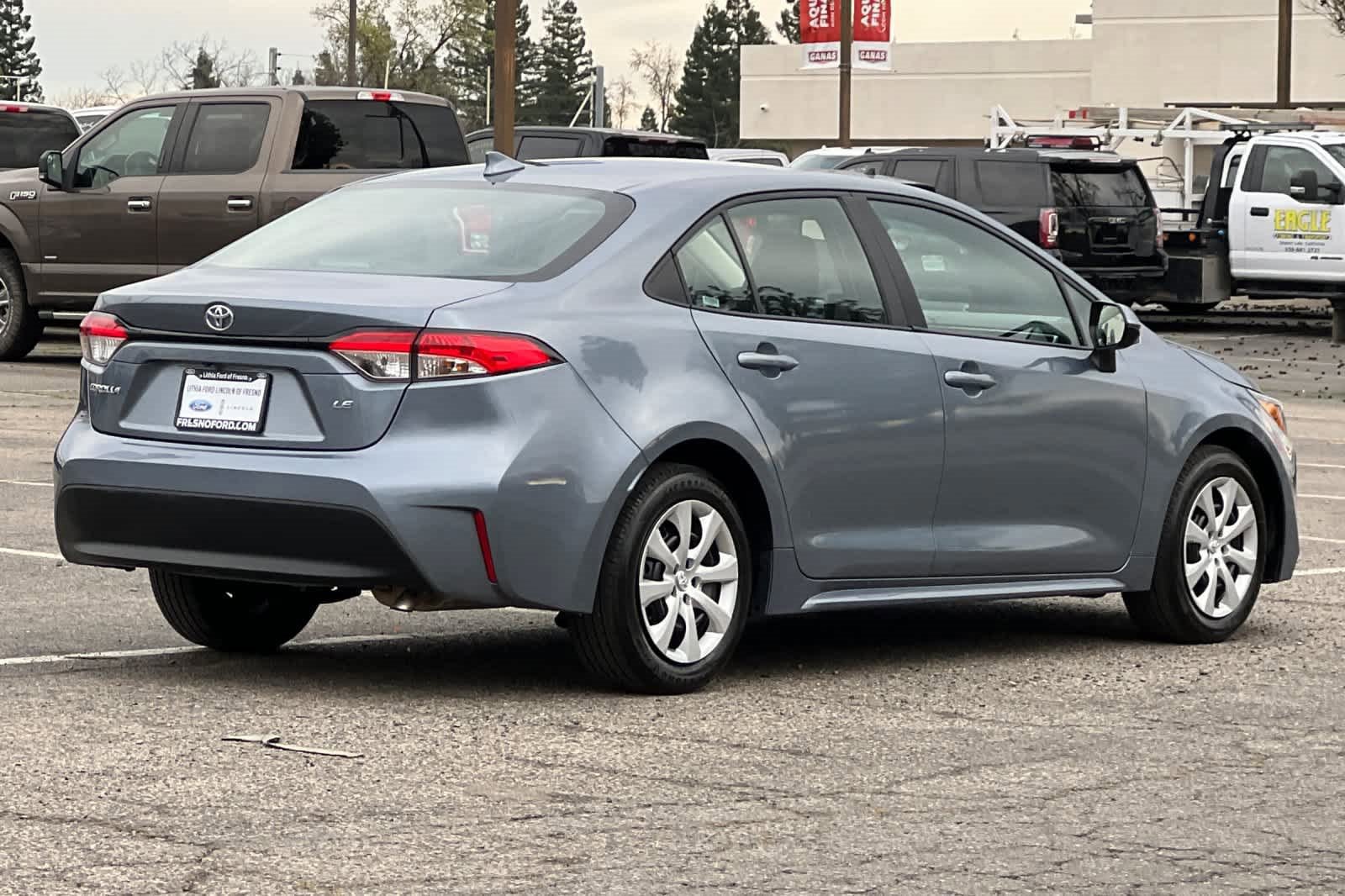 Used 2025 Toyota Corolla LE image 5