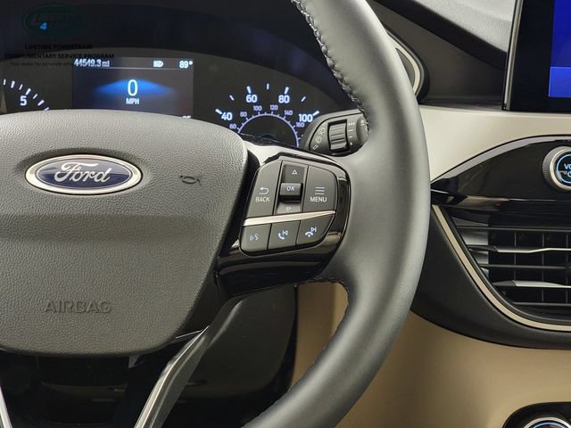 Certified 2022 Ford Escape SE w/ Cold Weather Package FWD image 26