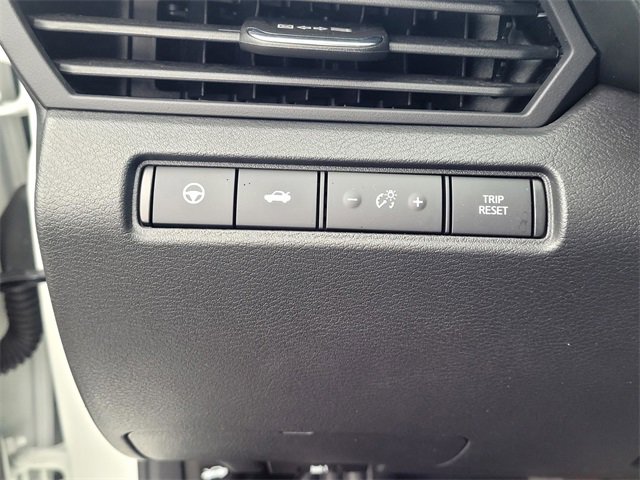 Used 2023 Nissan Altima 2.5 SV w/ SV Premium Package image 19