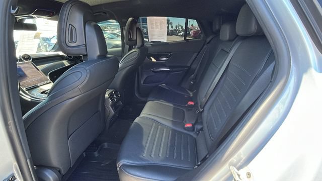 Used 2024 Mercedes-Benz GLC 300 4MATIC image 15