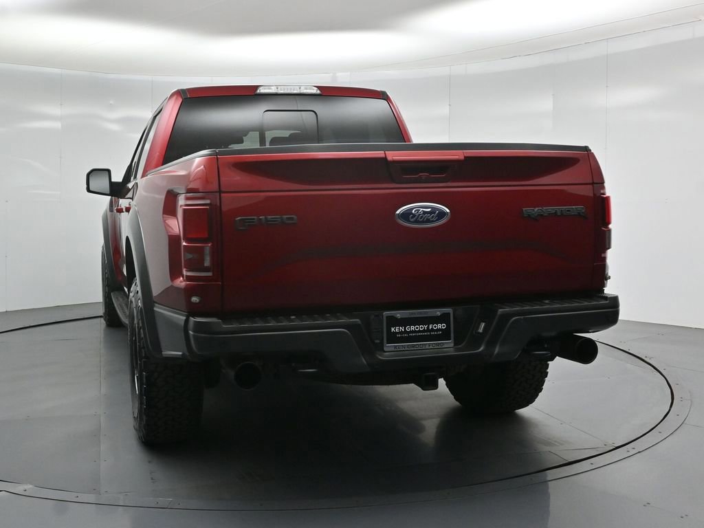 Certified 2017 Ford F150 Raptor w/ Equipment Group 802A Luxury image 19