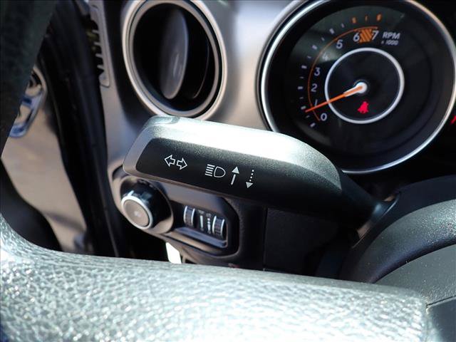Used 2018 Jeep Wrangler Unlimited Sport AWD/4WD image 15