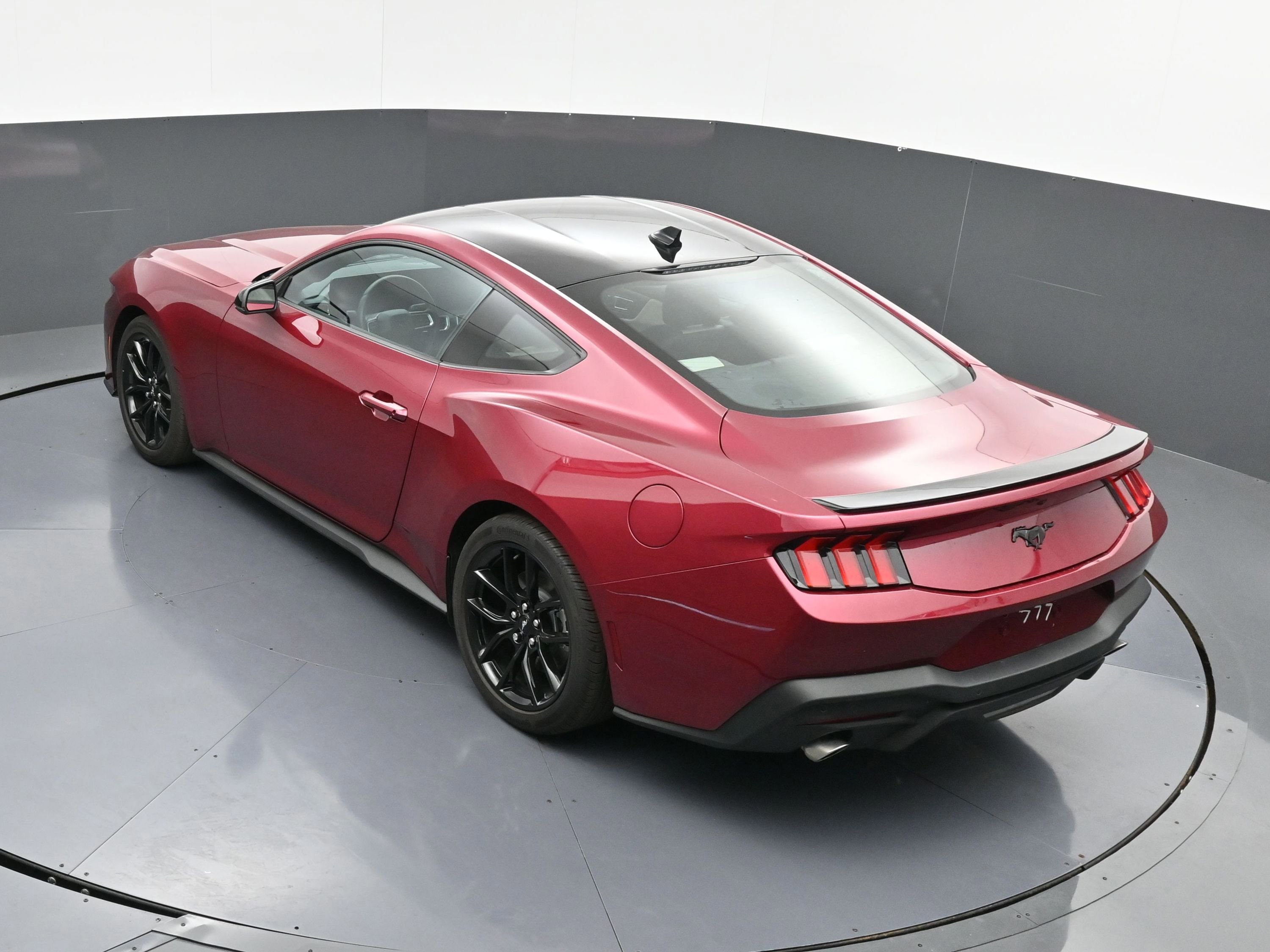 Certified 2025 Ford Mustang Premium image 10