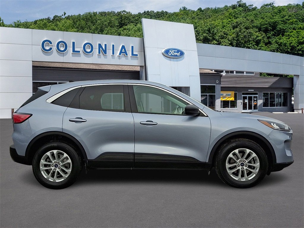 Certified 2022 Ford Escape SE w/ Cold Weather Package image 7