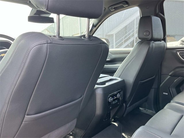 Used 2024 Chevrolet Suburban LT image 20
