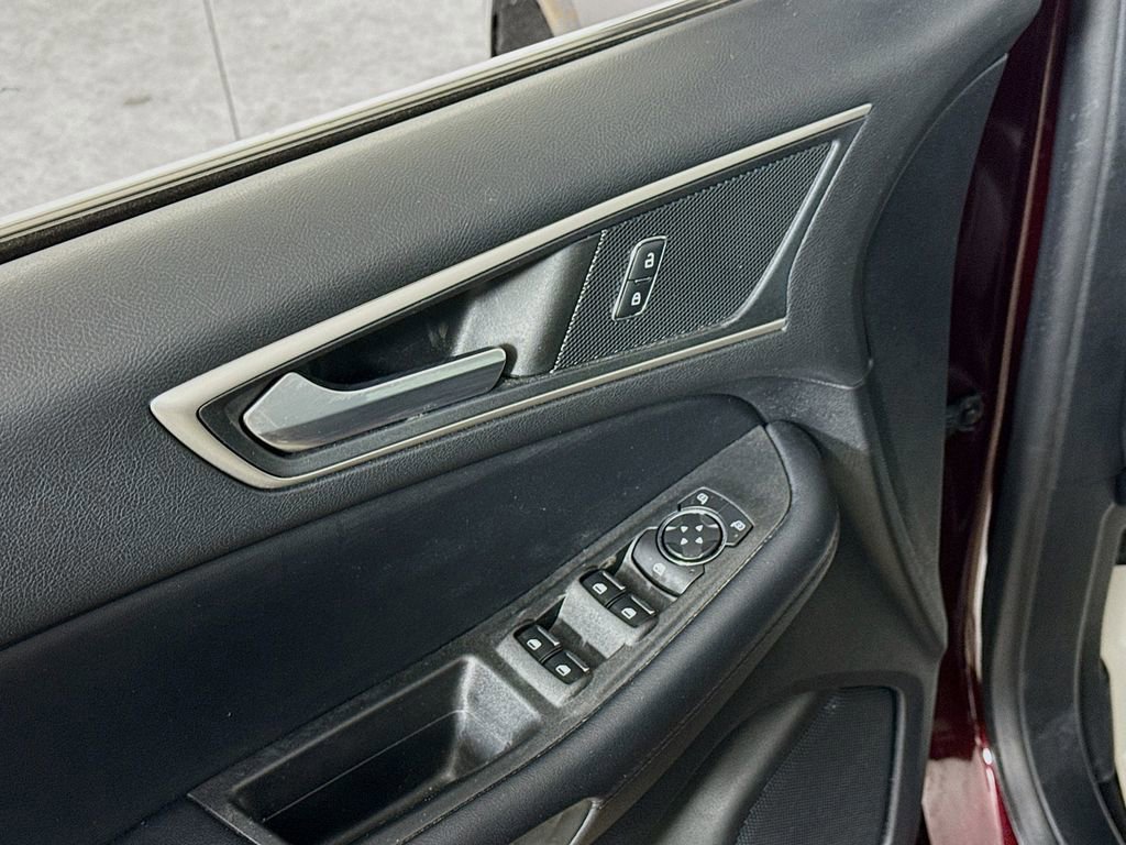 Certified 2022 Ford Edge SEL w/ Convenience Package image 20