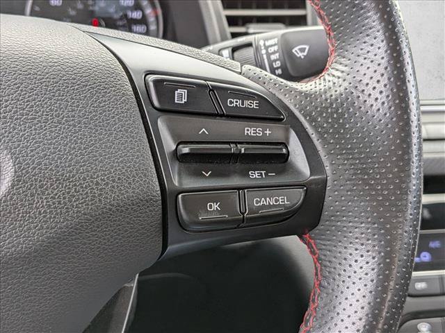 Used 2017 Hyundai Elantra Sport w/ Sport Premium Package 06 FWD image 13