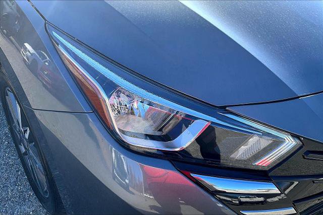 Used 2023 Nissan Versa SV image 29