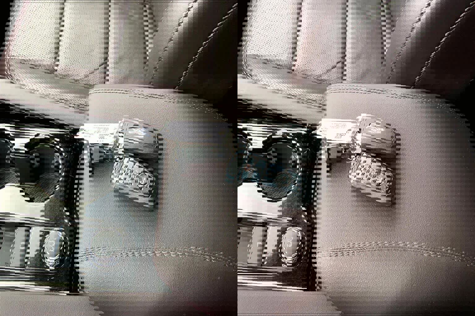 Certified 2025 Ford Explorer Platinum AWD/4WD image 15