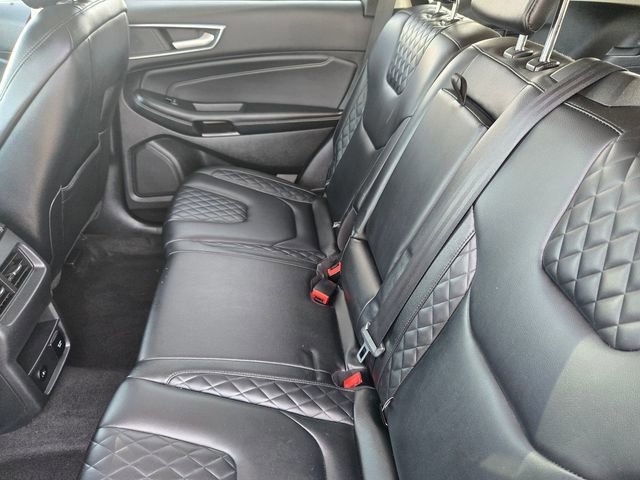 Certified 2023 Ford Edge Titanium image 9