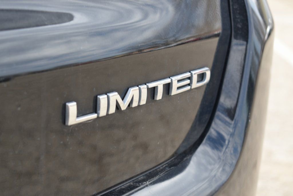 Used 2022 Jeep Compass Limited image 6