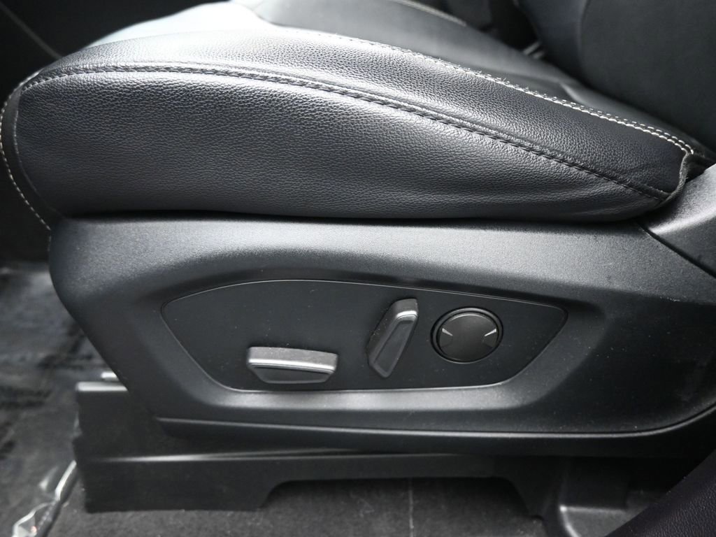 Certified 2022 Ford Explorer ST w/ Equipment Group 401A image 39