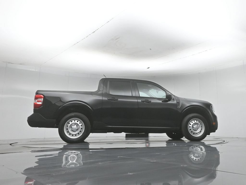 Certified 2025 Ford Maverick XL FWD image 48