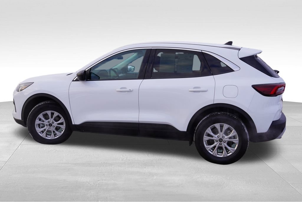 Certified 2024 Ford Escape Active w/ Tech Pack #1 image 3