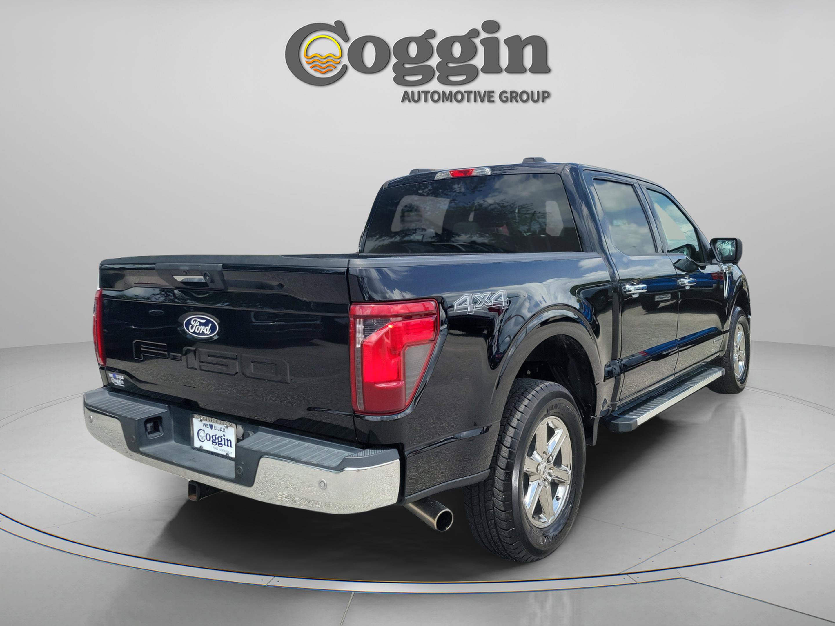Certified 2024 Ford F150 XLT w/ Mobile Office Package AWD/4WD image 3