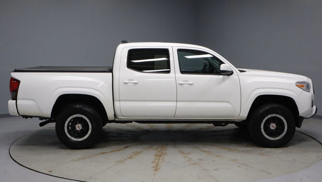 Used 2023 Toyota Tacoma SR AWD/4WD image 6