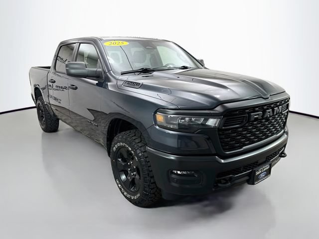 Used 2025 RAM 1500 Warlock AWD/4WD image 1