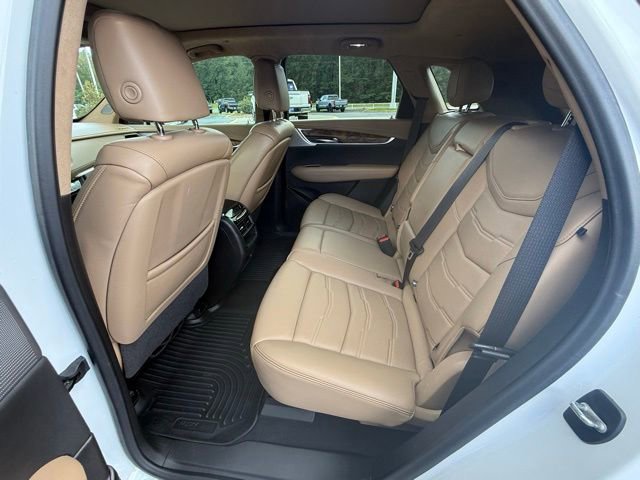 Used 2022 Cadillac XT5 Premium Luxury w/ Platinum Package FWD image 15
