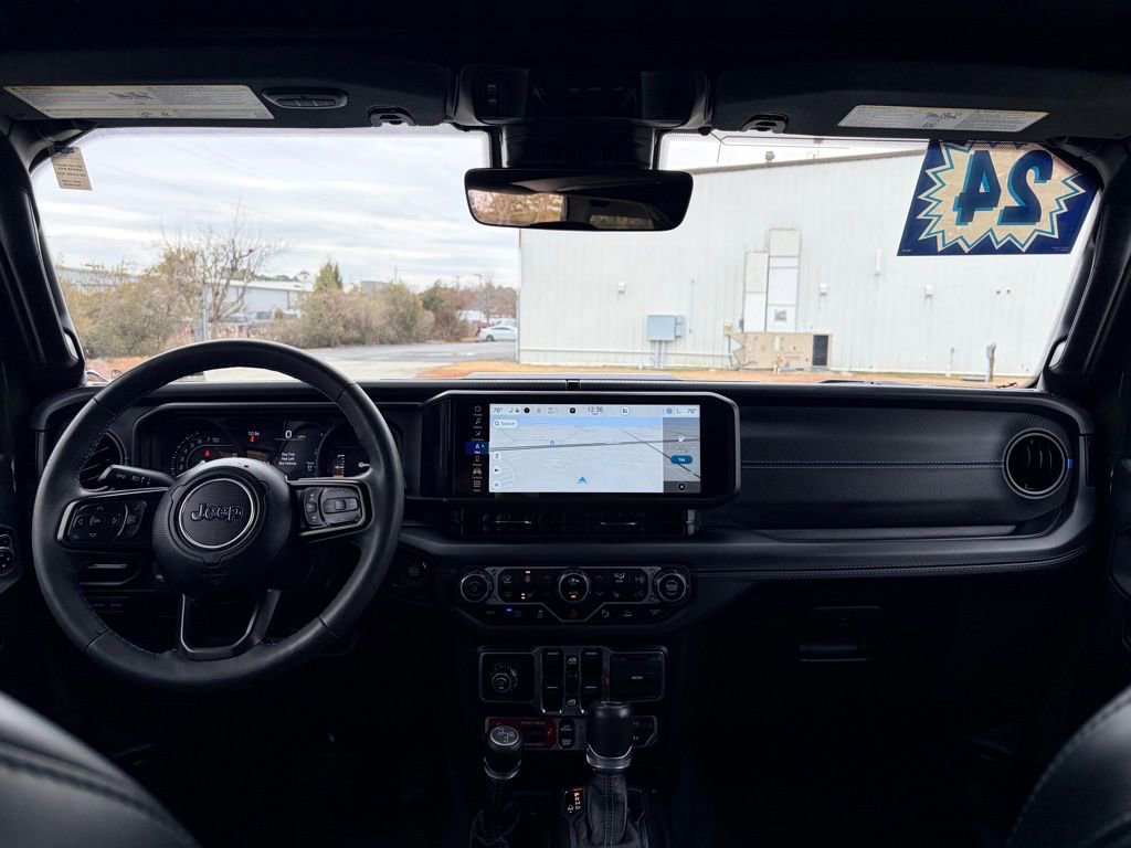 Used 2024 Jeep Wrangler Unlimited Rubicon 4xe image 7