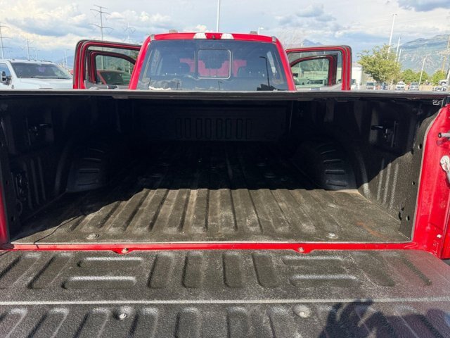 Certified 2022 Ford F350 Platinum AWD/4WD image 34