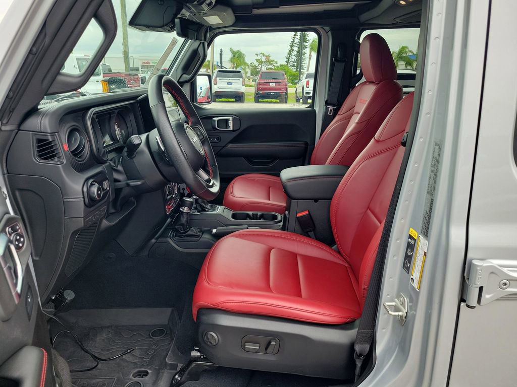 Used 2024 Jeep Wrangler Unlimited Rubicon 392 AWD/4WD image 18