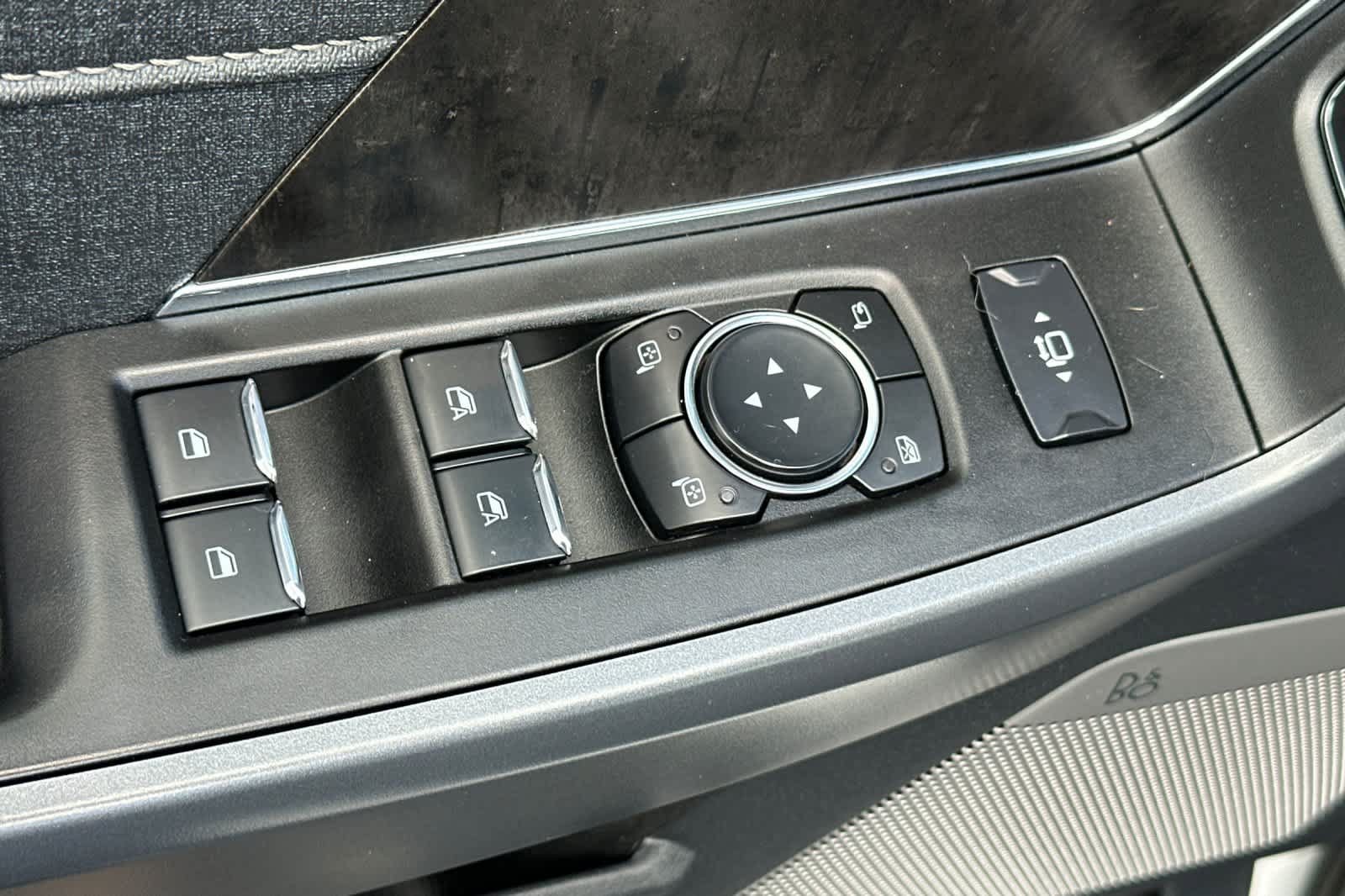 Certified 2024 Ford F350 Lariat AWD/4WD image 13