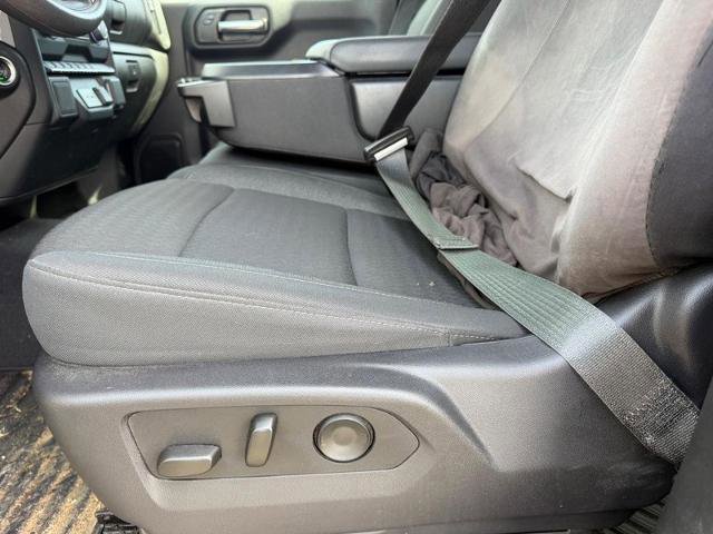 Used 2024 Chevrolet Silverado 1500 Custom image 17