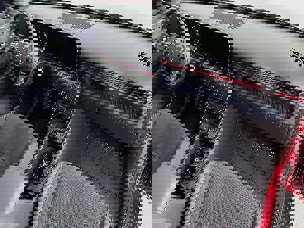 Used 2025 Hyundai Kona N Line S image 32