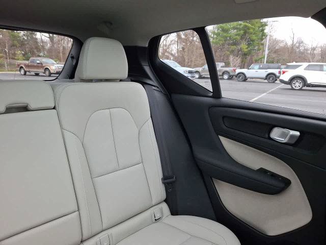 Used 2025 Volvo XC40 B5 Ultra w/ Climate Package AWD/4WD image 14