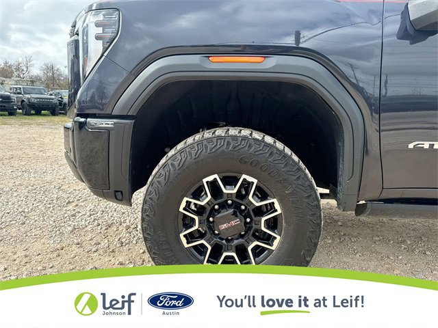 Used 2024 GMC Sierra 2500 AT4X image 25