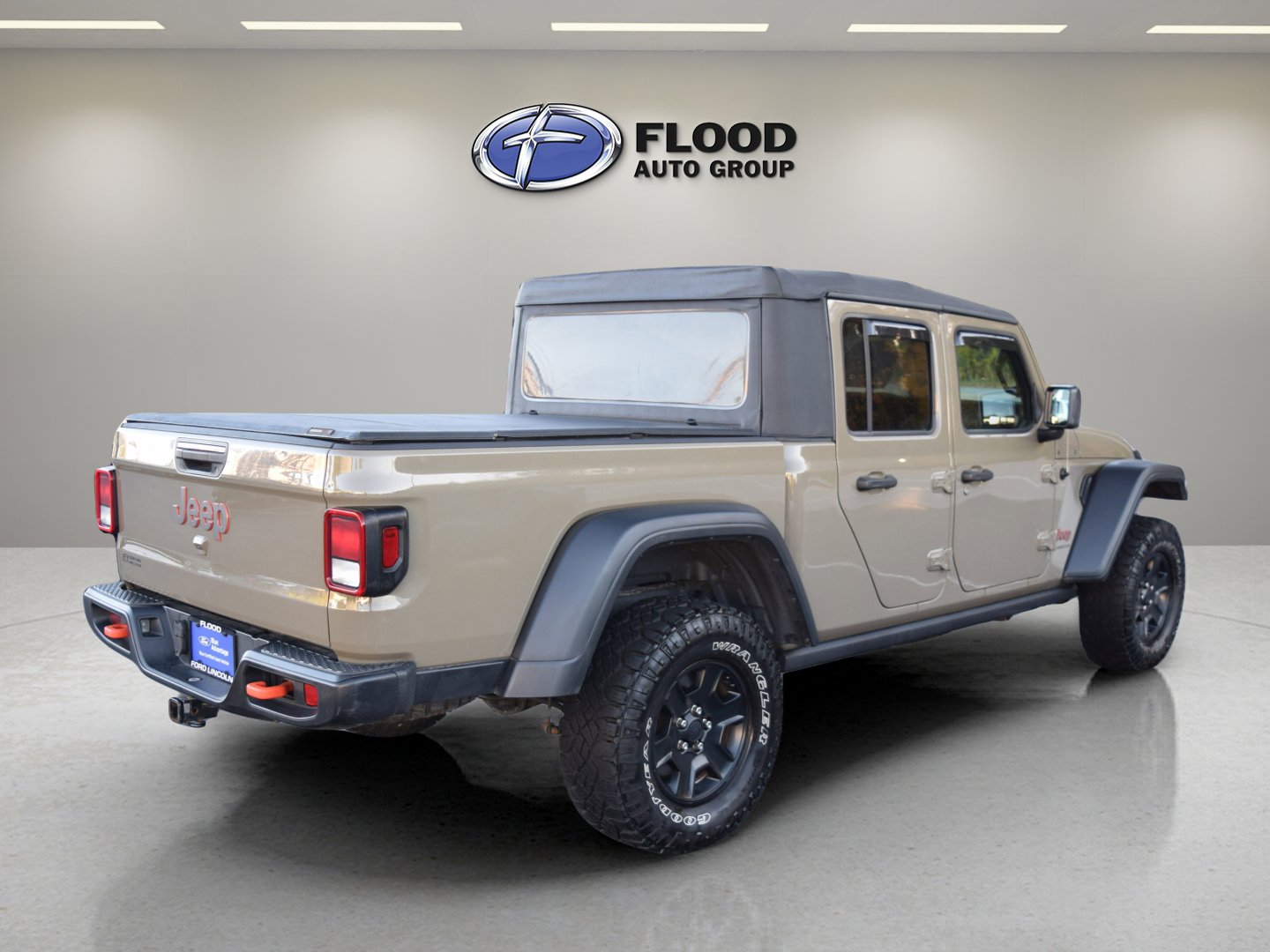Used 2020 Jeep Gladiator Mojave image 3